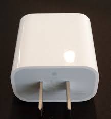 Apple USB-C Power Adapter (20W) - ( REPLICA )